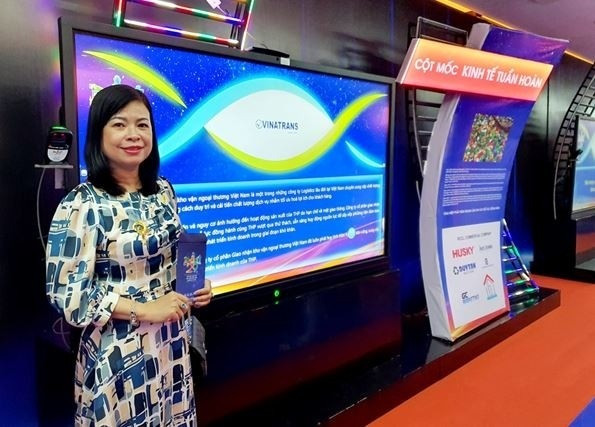 TGD xin nghi do moi truong lam viec bat on, Vinatrans kinh doanh sao?