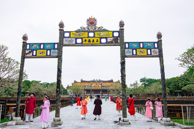 Huế và loạt thành phố trực thuộc trung ương đóng góp vào GDP thế nào? Hue va loat thanh pho truc thuoc trung uong dong gop vao GDP the nao?