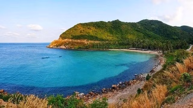 Top 5 hon dao dep nhat Viet Nam dang de ban kham pha-Hinh-4