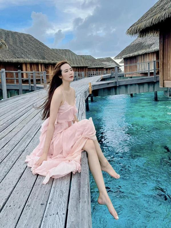 Huyen Lizzie va cuoc song me don than hanh phuc ben con-Hinh-3