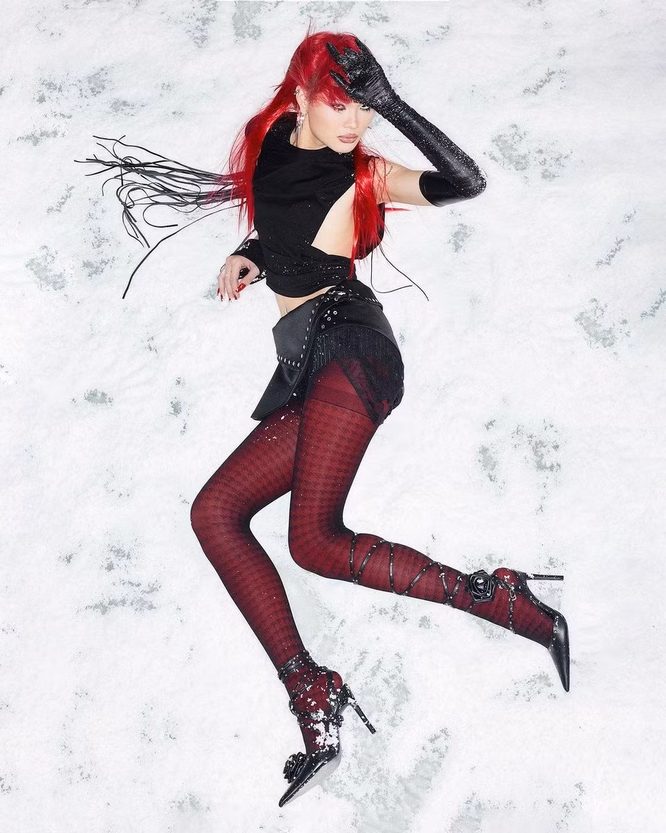 Newsfeed Rate: Mym Tran ho henh voi yem dao-Hinh-4