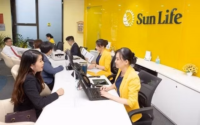 Tăng vốn lên 17.944 tỷ, sức khỏe Sun Life Việt Nam thế nào? Tang von len 17.944 ty, suc khoe Sun Life Viet Nam the nao?
