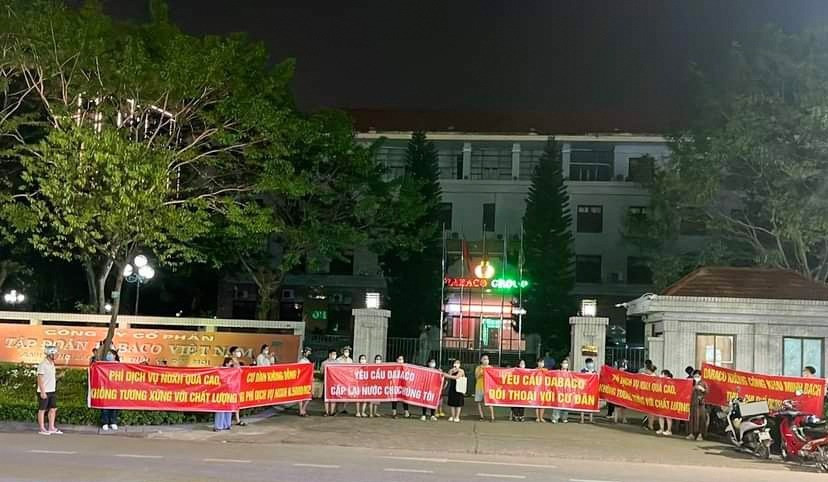 Thu phí NƠXH cao bất thường, Tập đoàn Dabaco lỗ lãi sao? Thu phi NOXH cao bat thuong, Tap doan Dabaco lo lai sao?