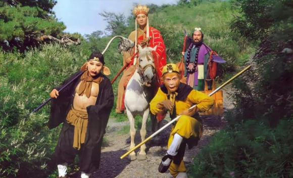 Luc Tieu Linh Dong khong biet co bao nhieu yeu quai trong Tay Du Ky