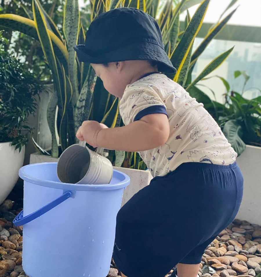 HH Dang Thu Thao roi Showbiz, yen vui voi chong dai gia-Hinh-27