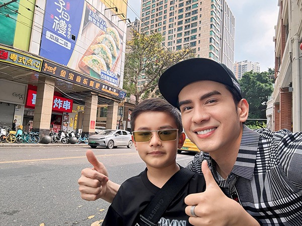 Cuoc song cua “nam than” Dan Truong hien nay nhu the nao?-Hinh-6