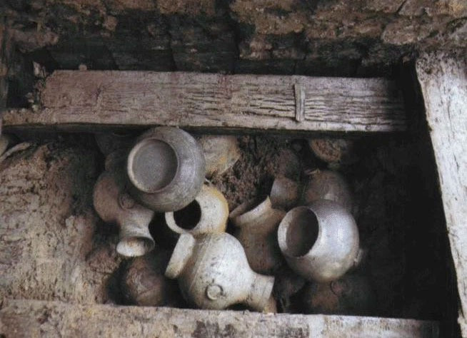 Vi sao khong ai dam khai quat lang mo Thanh Ha Hieu Vuong?-Hinh-3