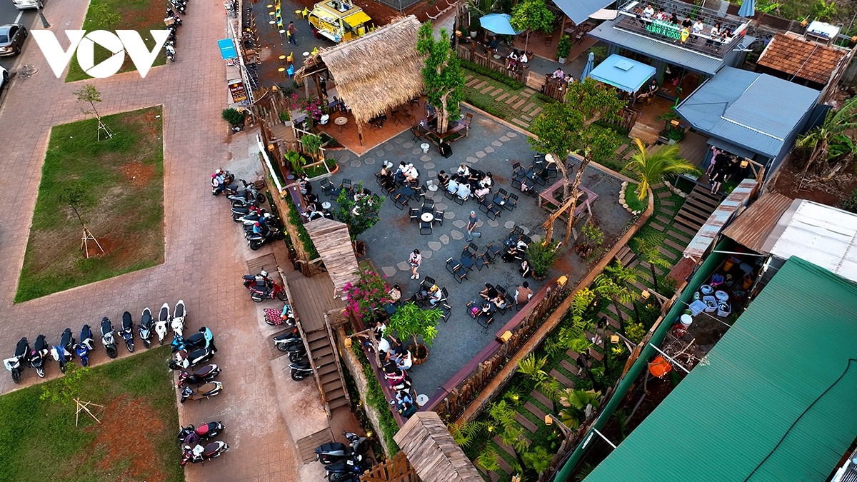 Thuong thuc anh hoang hon ben dai lo Vo Nguyen Giap-Hinh-3