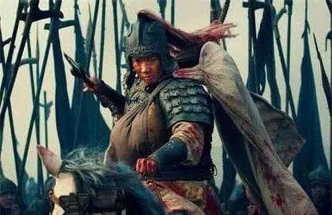 Luu Bi lua 5 van quan si Tao Thao, quan Tao sao khong phan khang?