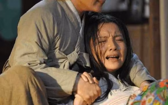 Co nhan dun soi nuoc truoc khi sinh con, tai sao lai the?-Hinh-2