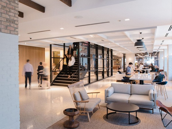 Thu hut FDI tao don bay cho bat dong san van phong