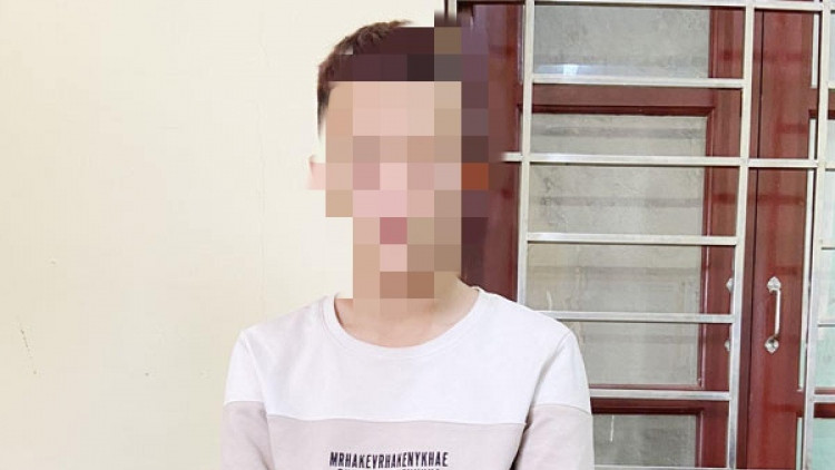 Nu sinh lop 7 sinh con o Bac Giang: Tam giu cha chau be-Hinh-2