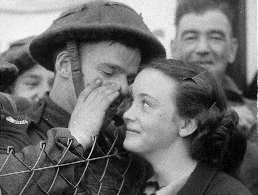 Lời yêu trước khi ra mặt trận 1939.