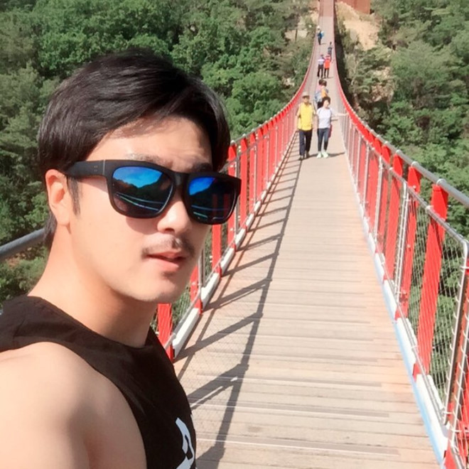 Được biết, Park Sung Gyun từng thi đấu cho hai câu lạc bộ tại Hàn Quốc là Yongin FC và Gyeongju FC.