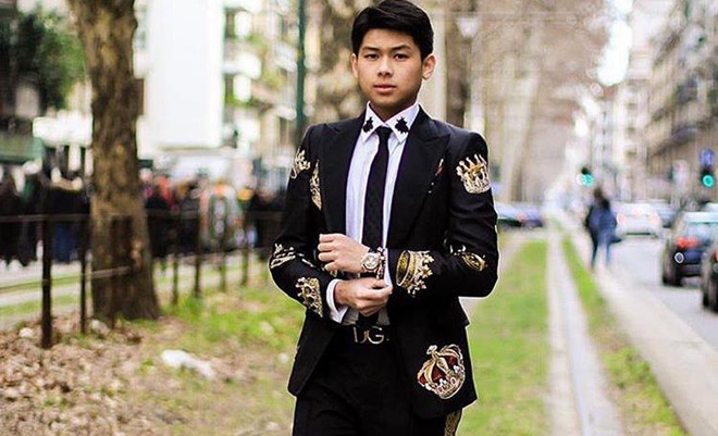 William Hiếu Nguyễn (sinh năm 1999) là con trai út của "vua hàng hiệu"Johnathan Hạnh Nguyễn. Chàng trai đang theo học ngành Quản trị kinh doanh tại London, Anh.