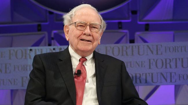 Warren Buffett. Warren Buffett đã tích lũy được khối tài sản trị giá 75 tỷ USD, nhưng chỉ một phần nhỏ trong số tiền đó sẽ dành cho ba đứa con của ông. Trên thực tế, nhà đầu tư hàng đầu thế giới này cam kết sẽ cho đi 99% tài sản của mình cho các tổ chức từ thiện và các tổ chức phi lợi nhuận.