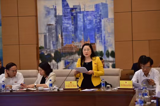 Chong “lach luat”, Bo truong GTVT de nghi mat bang lai xe phai thi lai!