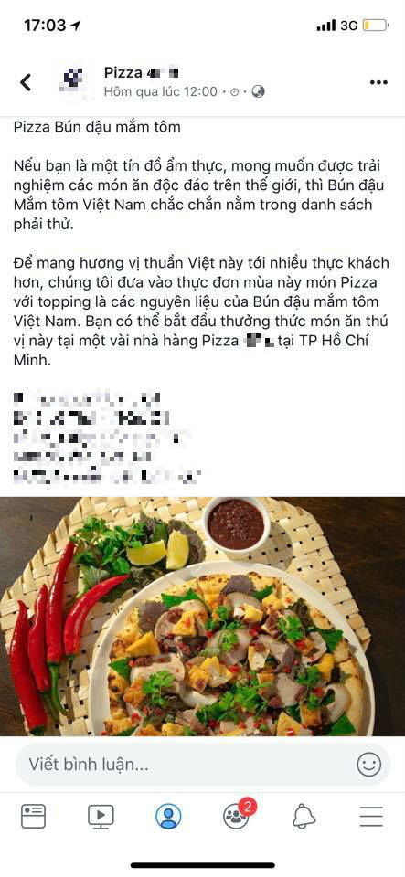 Theo đó, một nhà hàng pizza vừa cho ra mắt một loại pizza kỳ lạ kết hợp ẩm thực Đông Tây - với vỏ bánh pizza truyền thống của Ý và nhân bún đậu, mắm tôm, thịt luộc, ngải cứu... của Việt Nam.