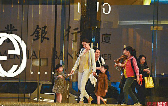 Cuoc song nhu ba hoang cua Le Tu khi bo su nghiep cuoi chong gia-Hinh-3