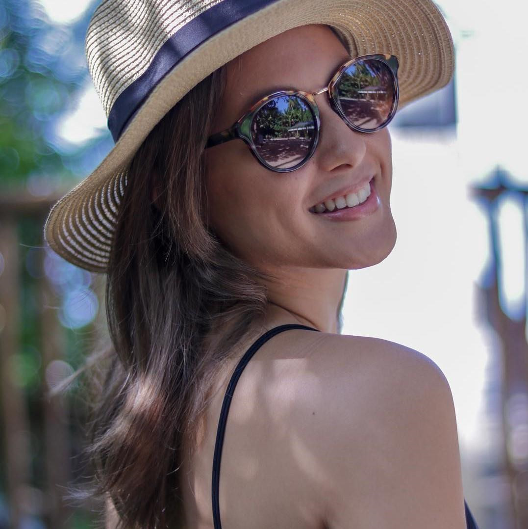 Sau đó, Amanda có ý tưởng kinh doanh thể thao và đề đạt nguyện vọng thành lập SPARTA với cha mình, mong nhận được sự hỗ trợ. Song cô đã phải trình bày kế hoạch kinh doanh rõ ràng và mất 3 năm mới thuyết phục được ông và các cổ đông khác đầu tư cho dự án