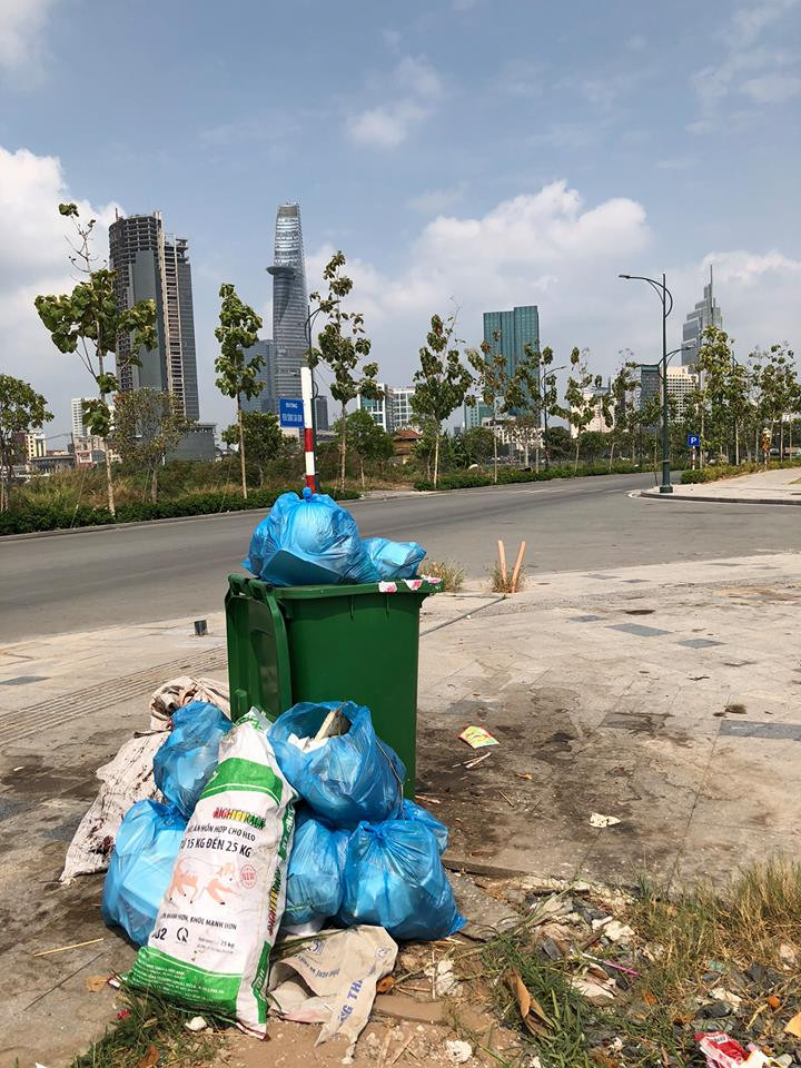 Thành công với màn thử thách dọn rác, Đoàn Hoàng nhận được rất nhiều lời khen ngợi của bạn bè. Hình ảnh của cậu cũng được xuất hiện trên một vài trang báo điện thử Việt Nam. Trước những phản ứng này, Đoàn Hoàng rất phấn khởi: "Bảo vệ môi trường không chỉ giúp mình giữ được cảnh quan thiên nhiên mà còn giúp những thế hệ sau có cái mà đi tham quan chứ. Thế hệ trước họ xả nhiều, thế hệ bây giờ phải chịu nhưng thế hệ sau sẽ tốt hơn nếu như thế hệ hiện tại cải thiện và biết giữ".