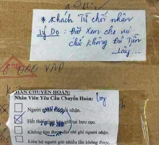 Bận đi đẻ, thời tiết quá nóng nên ngại ra ngoài nhận hàng... cũng là lý do khách đưa ra khi "bom hàng". Nhưng không đủ tiền là nguyên nhân thường gặp nhất!