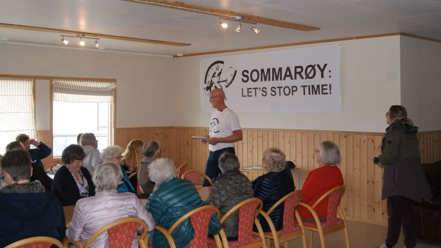 Ky la hon dao Mat troi sang ca nua dem suot 69 ngay-Hinh-3