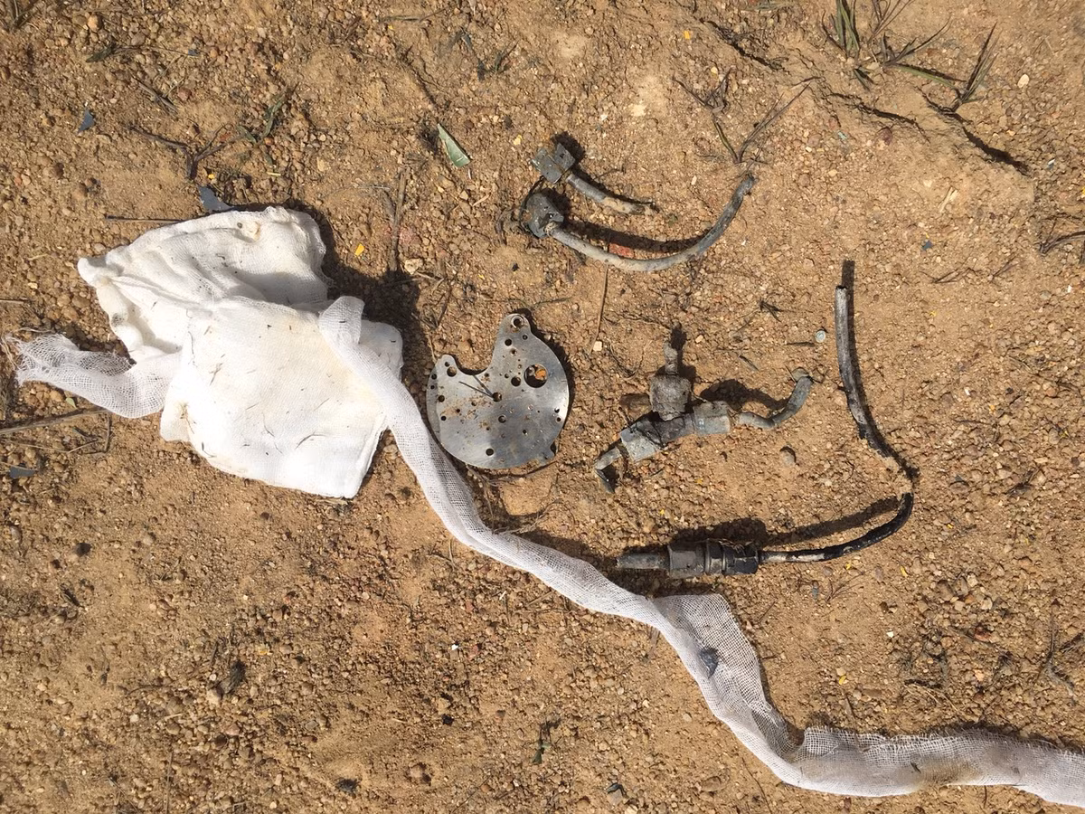 May bay quan su roi: Dua 2 phi cong tu nan ve nha tang le Quan y 87-Hinh-2