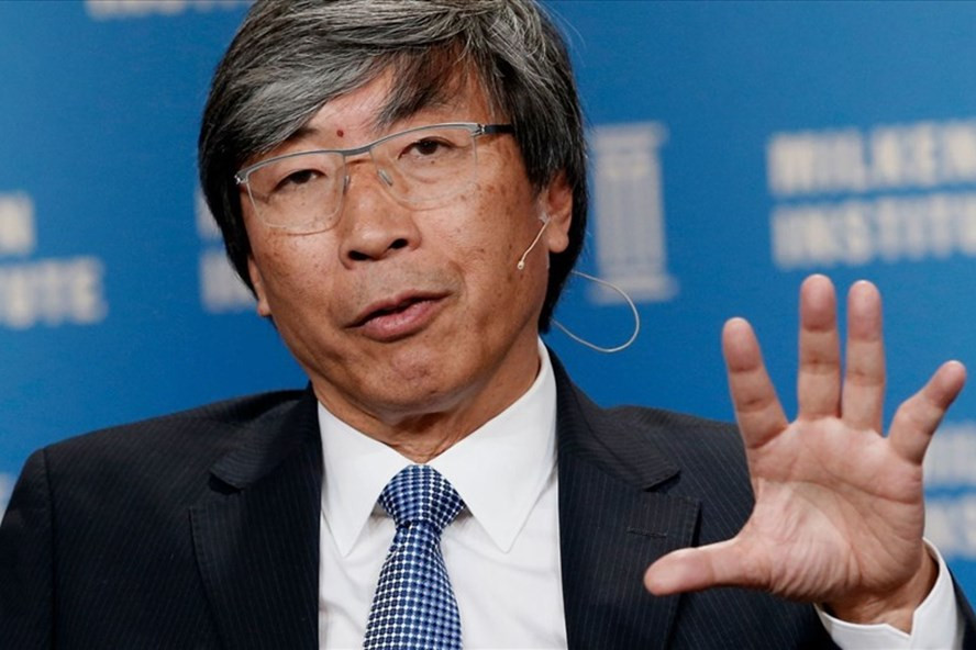 Ti phu so huu Los Angeles Times goi MXH la benh ung thu thoi dai