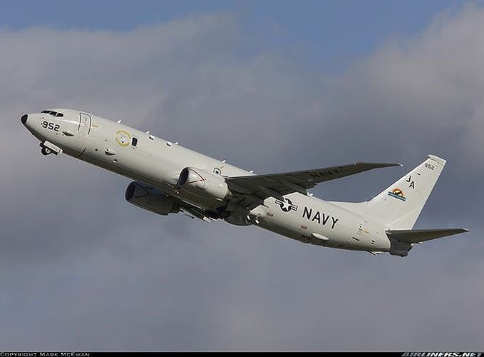 P-8A Poseidon biệt danh "Thần biển" do Mỹ phát triển nhằm thay thế cho máy bay săn ngầm P-3 Orion.
