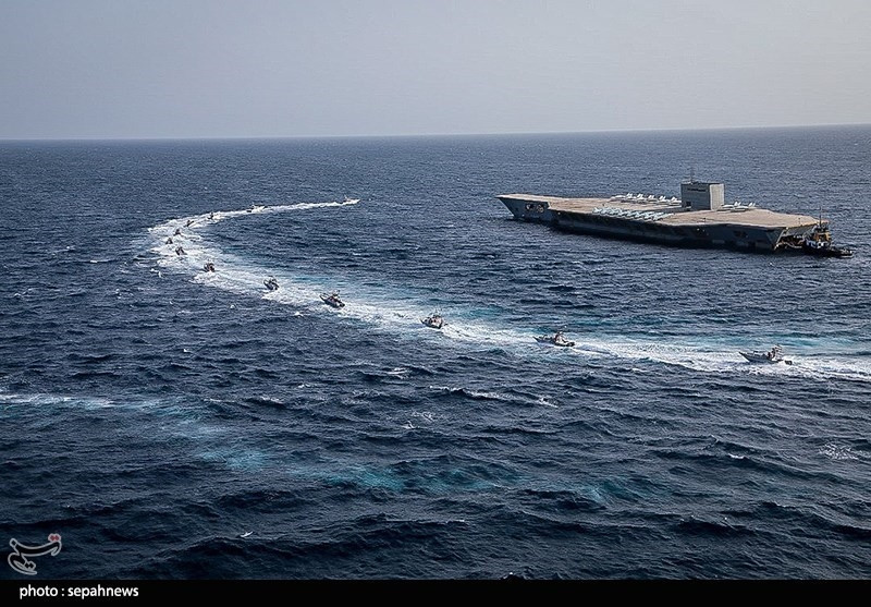 Cuộc tập trận được thực hiện với sự tham gia của nhiều loại vũ khí và lực lượng khác nhau.