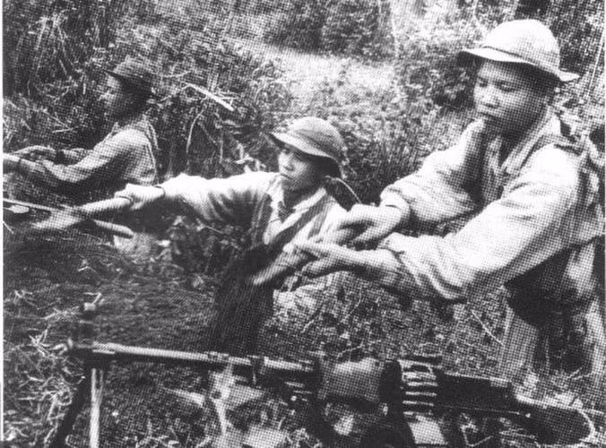 Thay vì sử dụng súng trung liên M60, các toán đặc nhiệm của quân đội Mỹ lại rất ưa thích khẩu súng trung liên RPD được Liên Xô trang bị trong cho Quân đội Nhân dân Việt Nam.