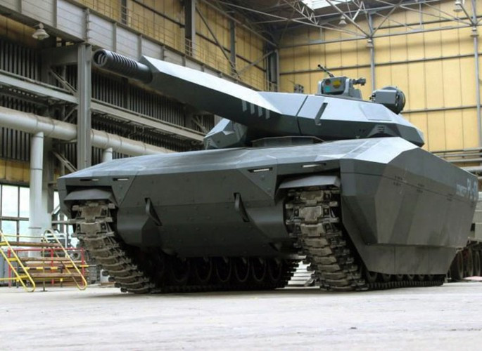 Xe được trang bị tháp pháo điều khiển từ xa. Phần nòng pháo chính được bọc thêm một lớp giáp hình đa giác vừa để tăng khả năng bảo vệ, vừa giảm khả năng bị phát hiện từ xa.