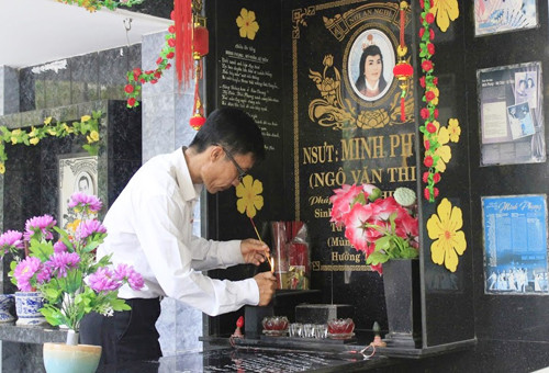 Dau xuan tham ngoi chua dac biet nhat Sai Gon-Hinh-4