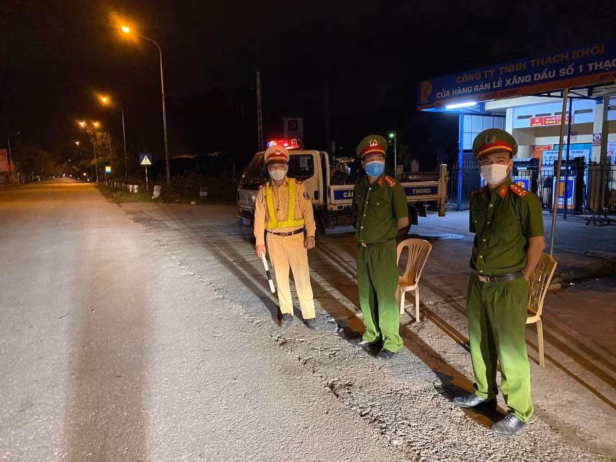 TP Hai Duong ngay dau cach ly xa hoi phong dich COVID-19-Hinh-4