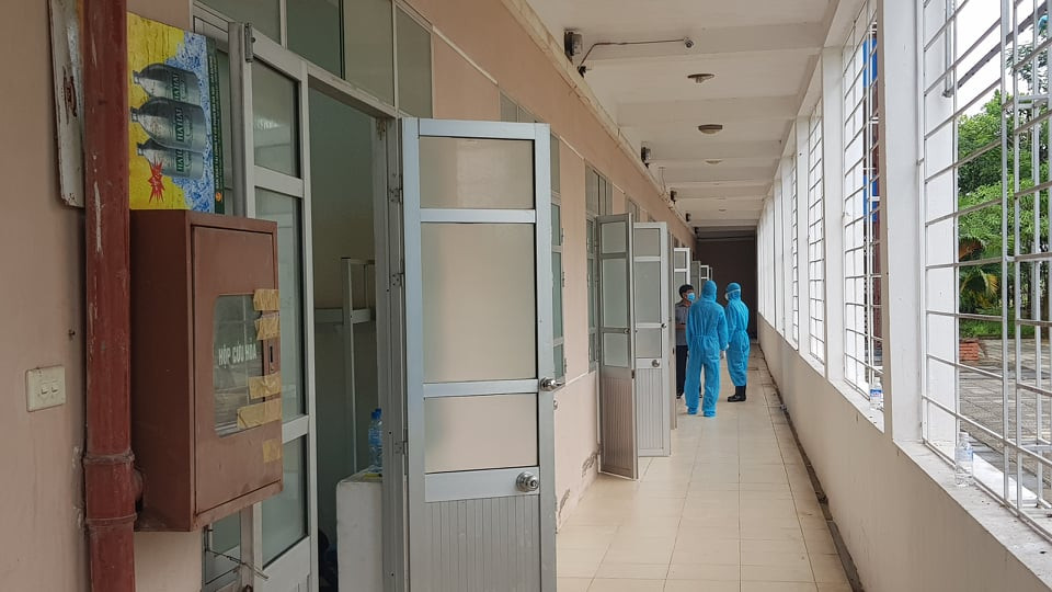 Hai Duong: Cuoc song cua hon tram ca F1 ngay dau cach ly tap trung-Hinh-11