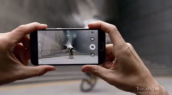 Camera cua Galaxy S6 khien nhieu doi thu phai ghen ti