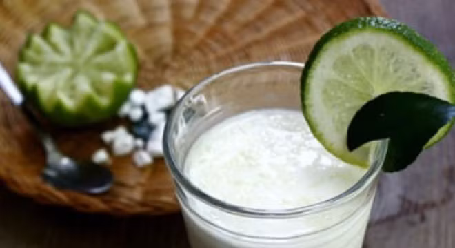 Bột sắn dây có hương bưởi không chỉ có tác dụng giải nhiệt mà còn mang đến cảm giác sảng khoái, đánh tan mệt mỏi.