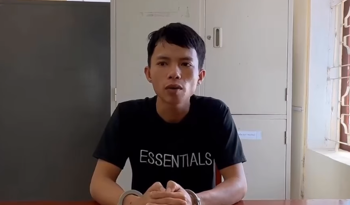 Thanh Hoa: Nam thanh nien quay clip “nong” roi tong tien nguoi tinh