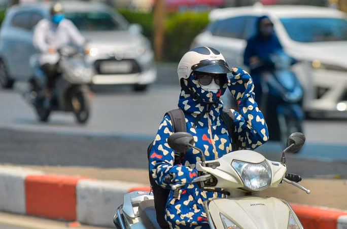 Du bao thoi tiet ngay 10/7: Nhieu khu vuc nang nong gay gat