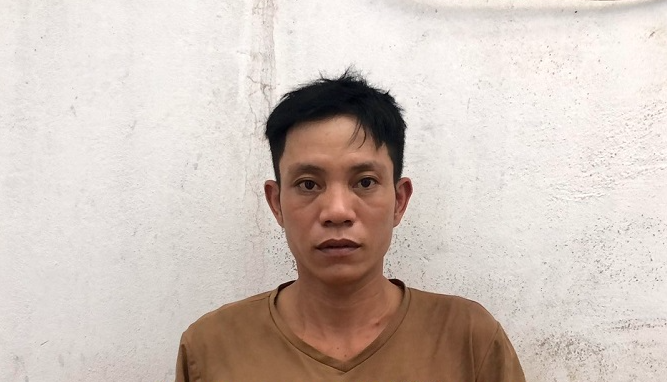 Mau thuan tinh cam, nguoi dan ong phong hoa dot quan o Ninh Binh