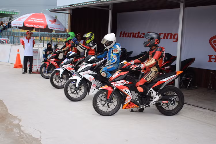 Kể từ giải đua được tổ chức tại Bà Rịa, Vũng Tàu vào đầu tháng 10, hạng mục thi đấu Honda Winner 150 đã lần đầu được giới thiệu với những chiếc Winner gần như nguyên bản, chỉ được tháo bỏ một số chi tiết và thay pô, lốp.