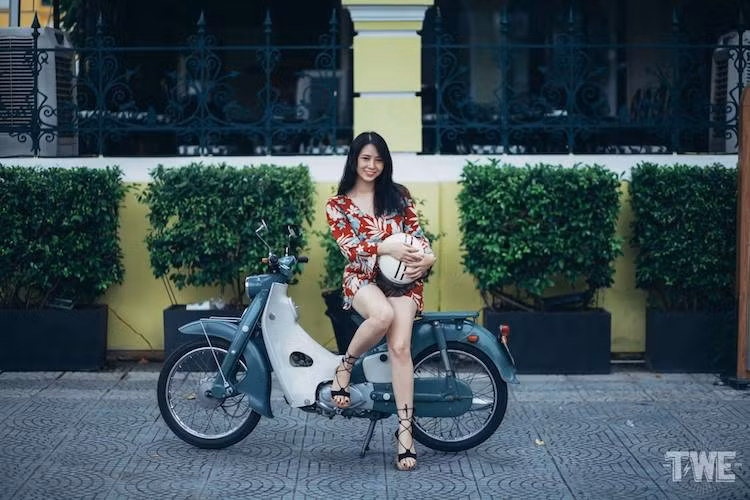 Năm 1958, thế hệ Honda Super Cup đầu tiên, với tên mã C100 đã lần đầu tiên được ra mắt. Kể từ đó tới nay, Super Cub đã trở thành dòng xe máy bán chạy nhất Thế giới.