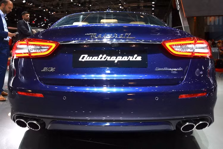 Cuối cùng, phiên bản cao cấp nhất Quattroporte GTS sẽ vẫn sử dụng động cơ V8 tăng áp kép có nguồn gốc từ Ferrari, với công suất tối đa 523 mã lực và mô-men xoắn 710 Nm. Xe có khả năng tăng tốc từ 0-100 km/h chỉ trong 4,7 giây và tốc độ tối đa 310 km/h.