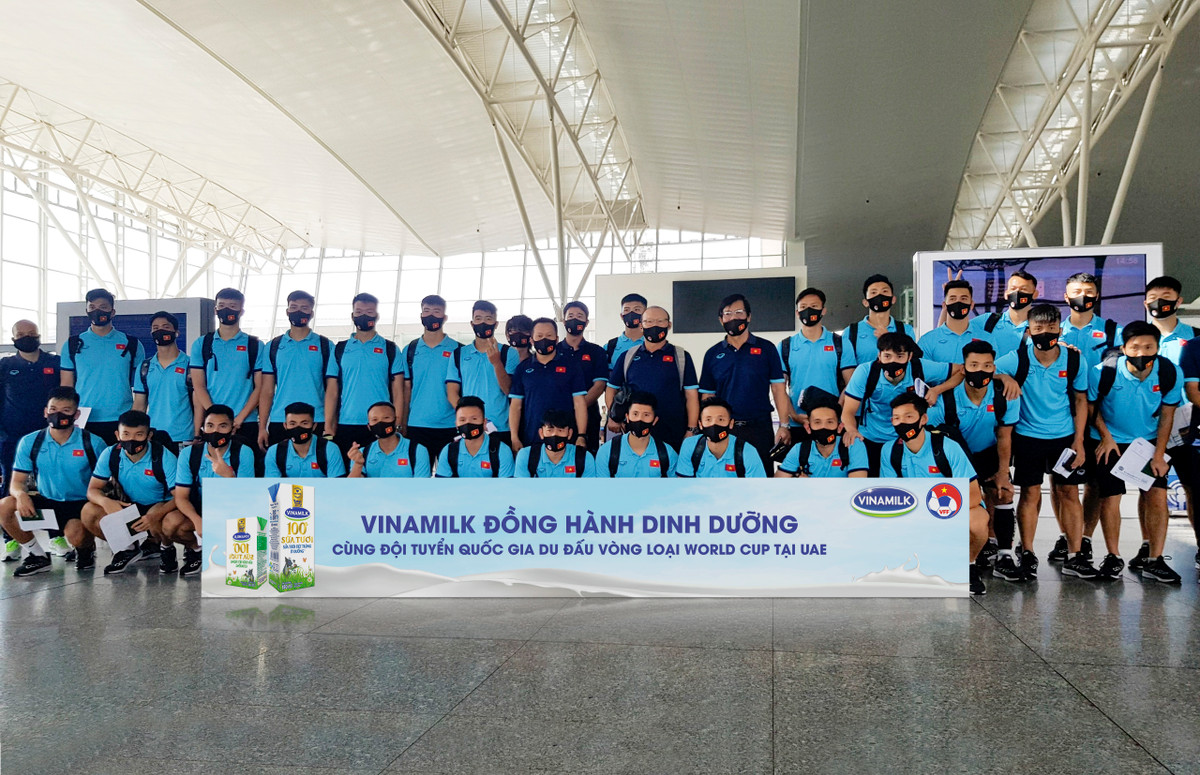 Vinamilk dong hanh cung doi tuyen quoc gia tai vong loai World Cup 2022-Hinh-4
