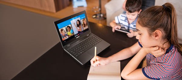 Tung buoc chuyen doi so trong giao duc, bat kip xu huong quoc te