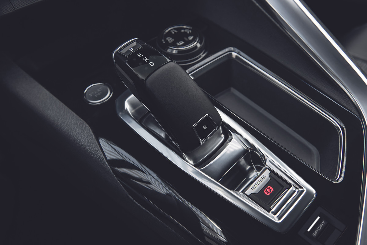 Nhung cong nghe dac biet giup Peugeot 3008 “ghi diem” trong phan khuc SUV-Hinh-6