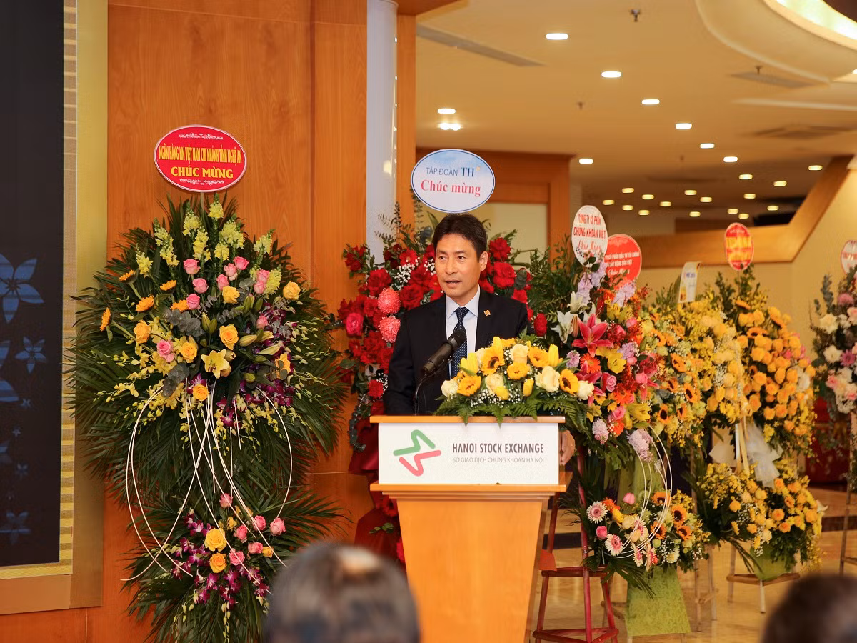 BAC A BANK chinh thuc niem yet co phieu tren san HNX-Hinh-4