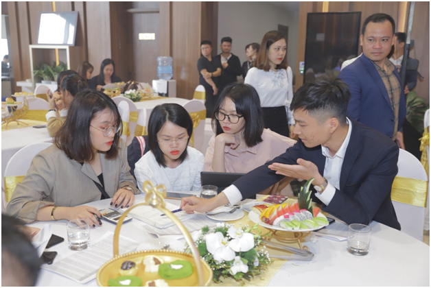 MIKGroup tung gio hang “Nguyet Que” gay sot BDS phia Tay Ha Noi-Hinh-2