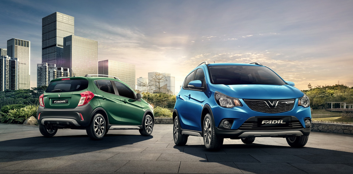 Chiec xe “hot” nhat phan khuc A them 2 mau son xanh thoi trang-Hinh-3